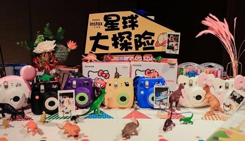 探索奇趣自然，啟迪未來夢想 instax教育“星球大探險”攝影班暑期總動員