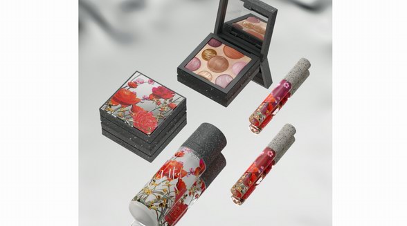 藝術聯名玩出“花”，瑪麗黛佳限定新品驚艷北京三里屯！